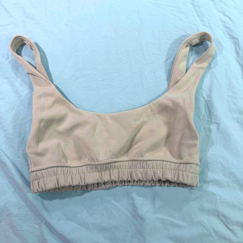 Lululemon Womens Beige Scoop Neck Softstreme Sports Bra Cinched Ruffle Size 2